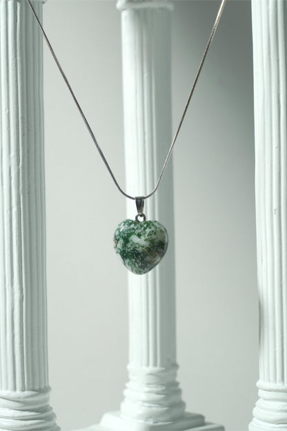 Designer-exclusive IV Heart Agate Necklace – Love Guardian